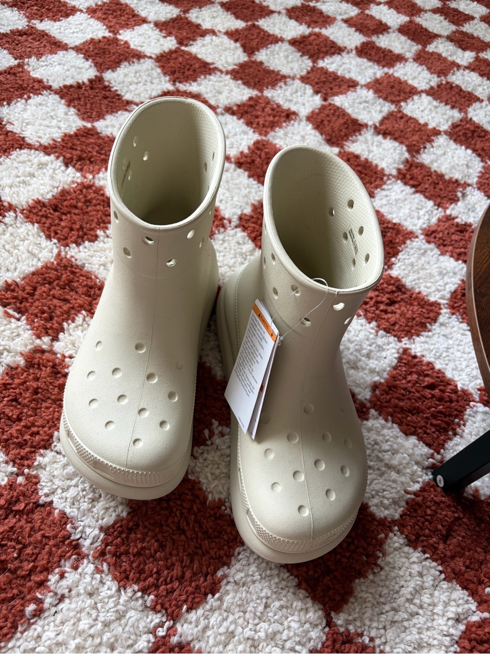 Crocs Classic Crush Boot in Light Beige